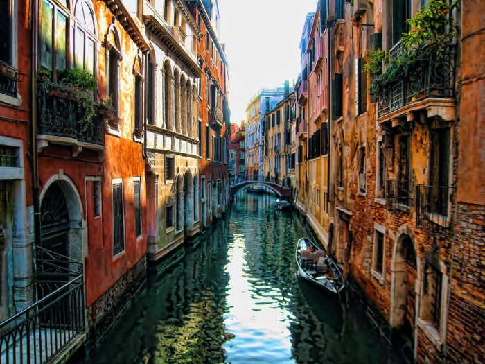 venice_streets_by_acemitangocu-d3f849w